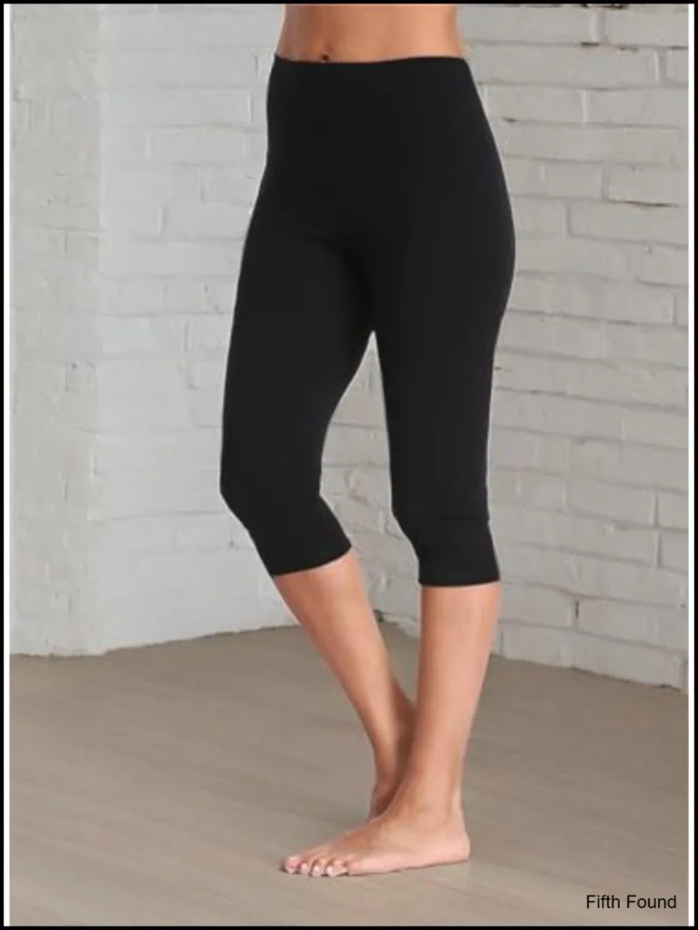 Women's Lightweight Soft Capri Leggings 3/4 Stretch Yoga Pants